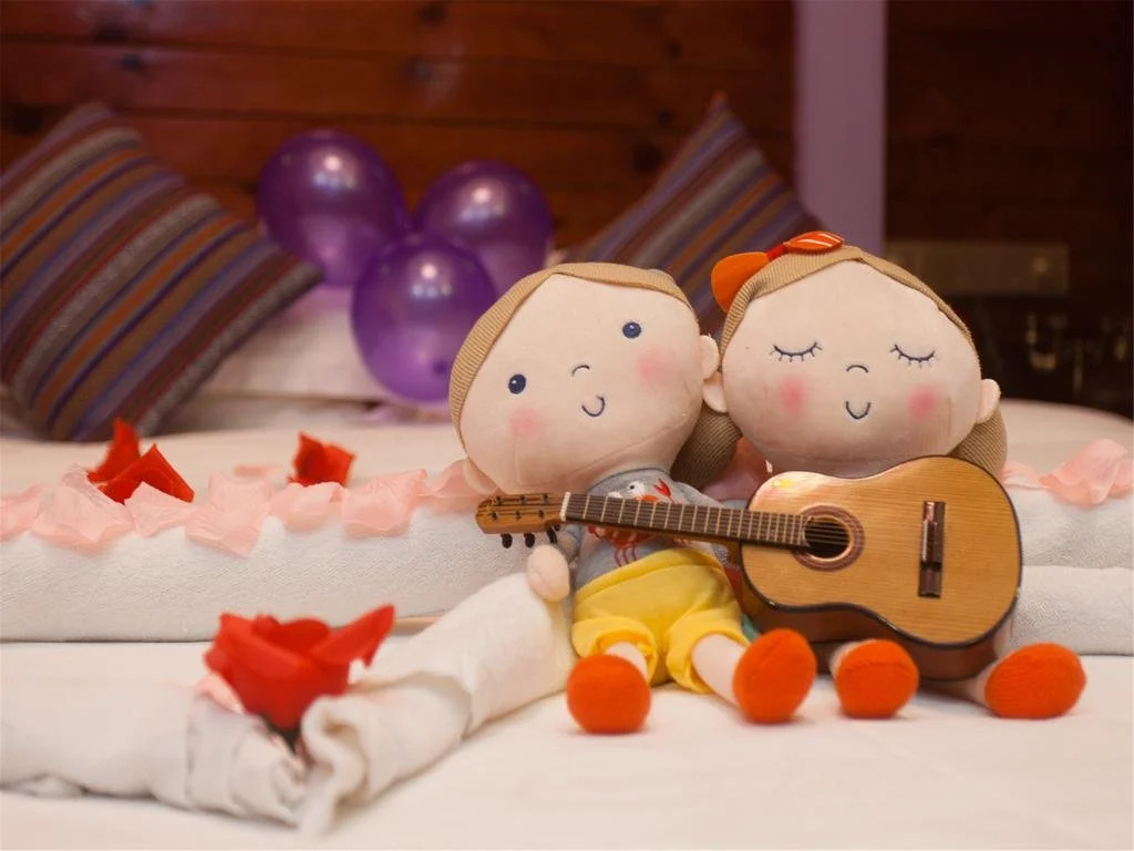 Haikou Times Theme Inn