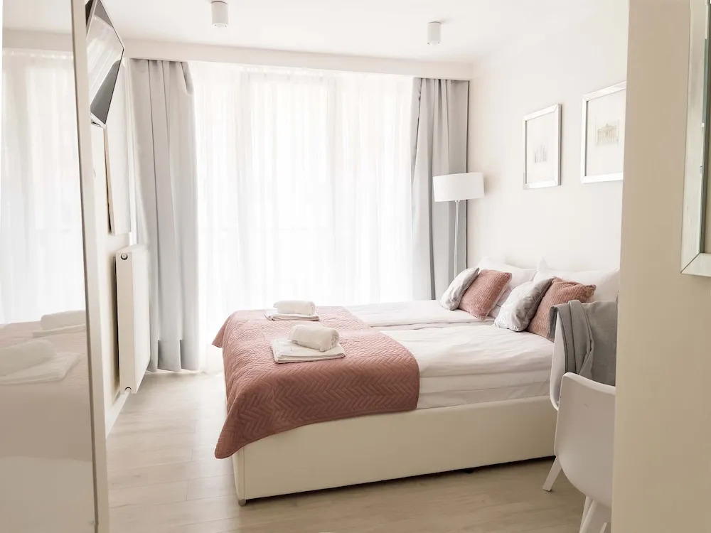 Ice Apartments