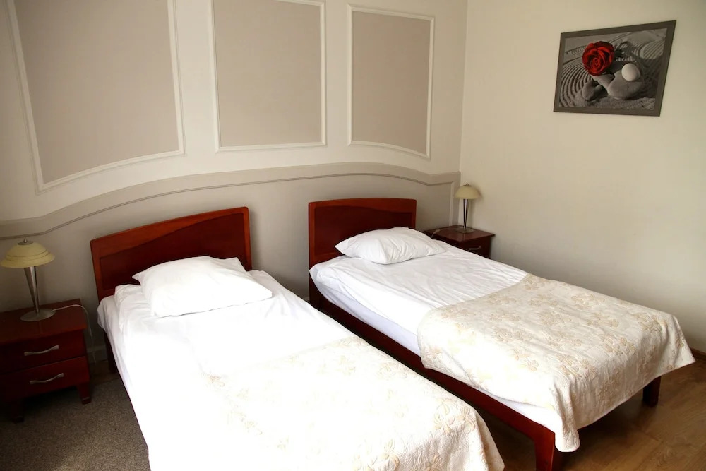 Hotel Nest
