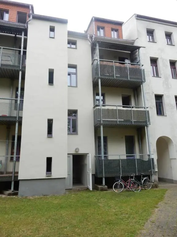 Zentrale 2 Zimmer EG Wohnung mit Balkon