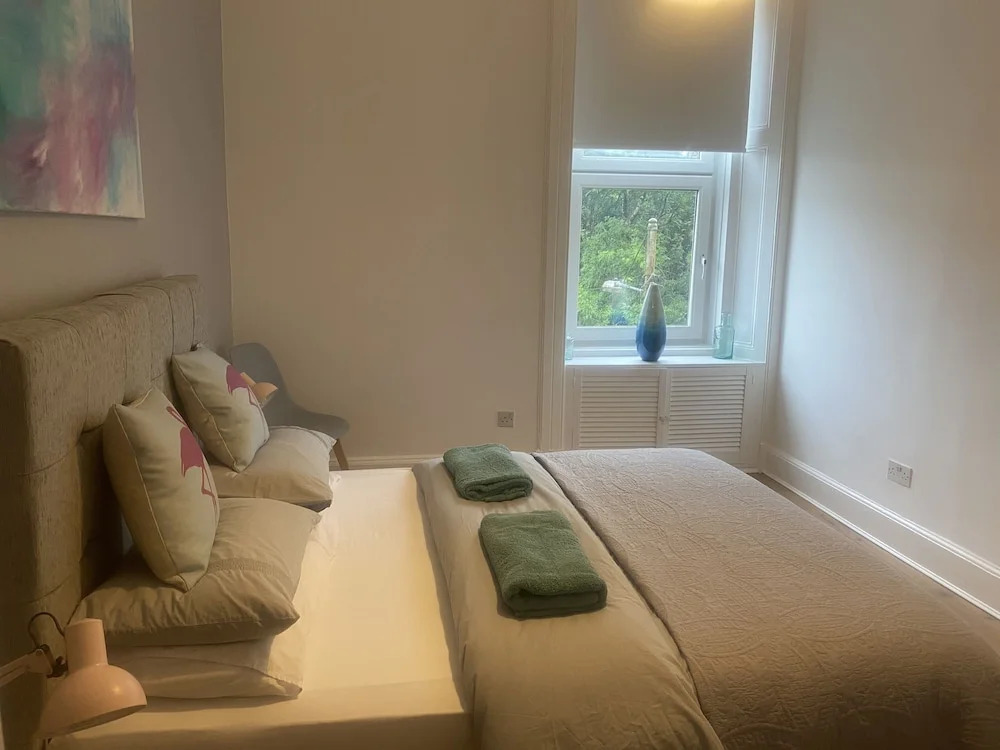Beautiful 2 Bed Apartment In Glasgow