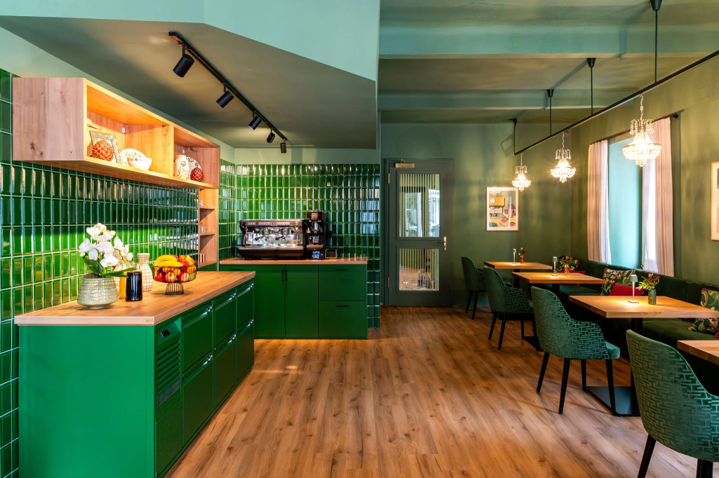 Newly renovated Boutique Hotel Vier Jahreszeiten in the heart of Salzburg