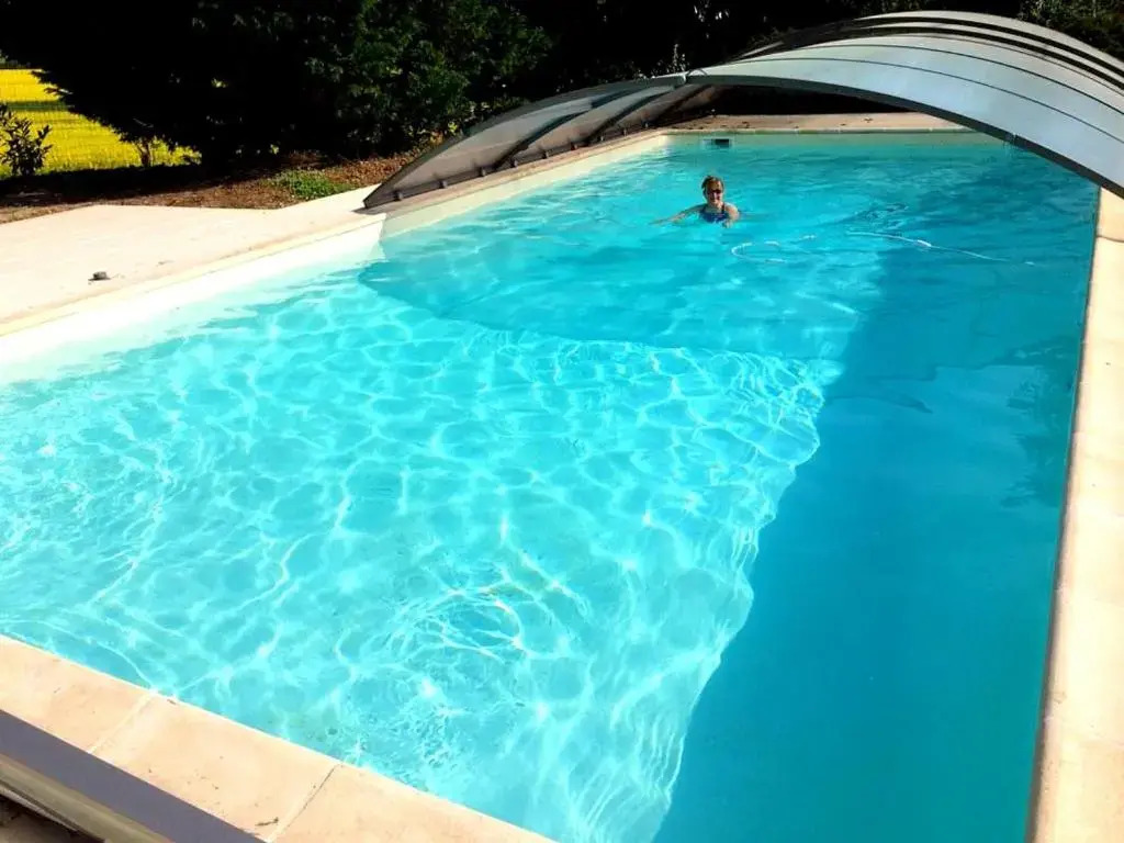 Charmante demeure du 17e en Touraine avec piscine privative - FR-1-381-368