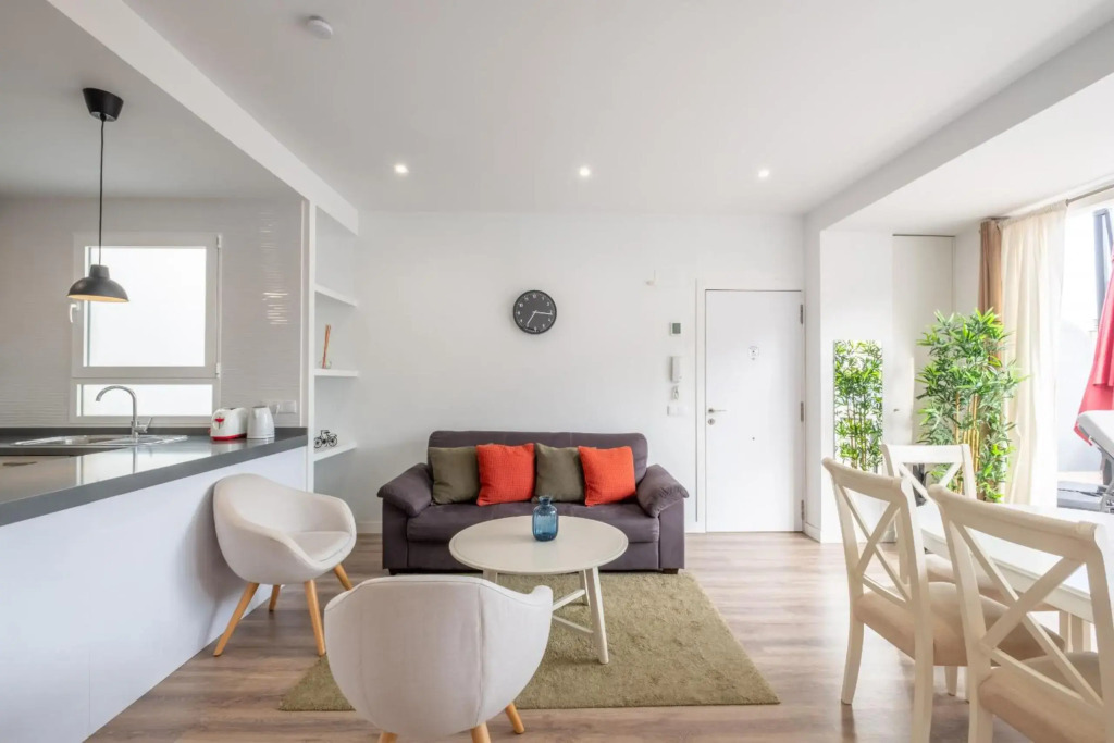 Brand New, Specious Penthouse W, Private Terrace