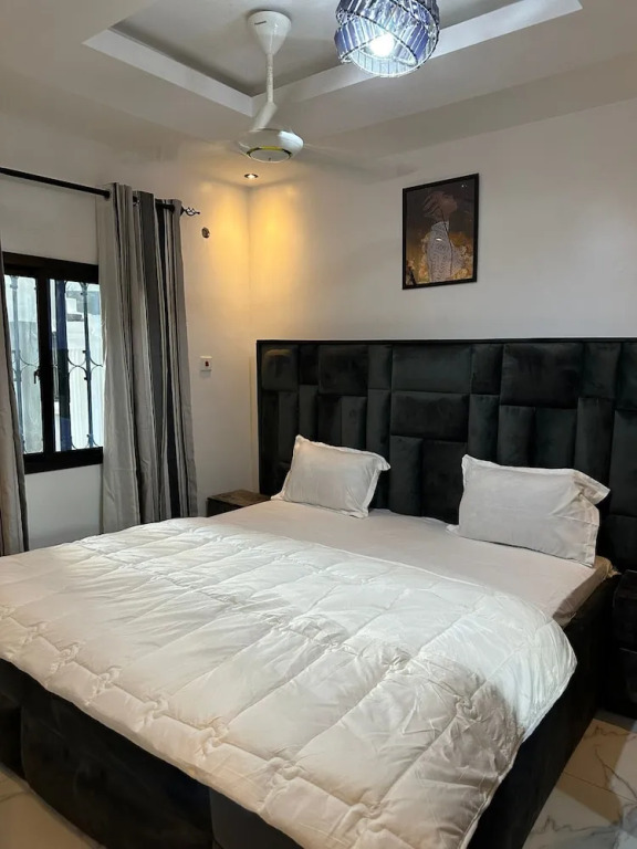 Luxe Apt #4the Retreat Apartments
