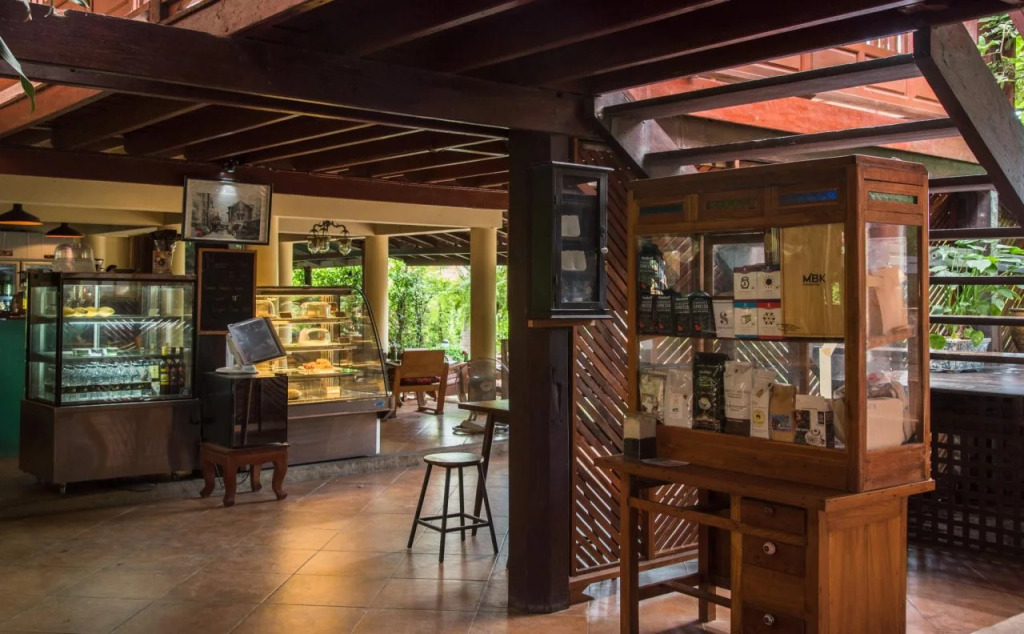 Ayutthaya retreat
