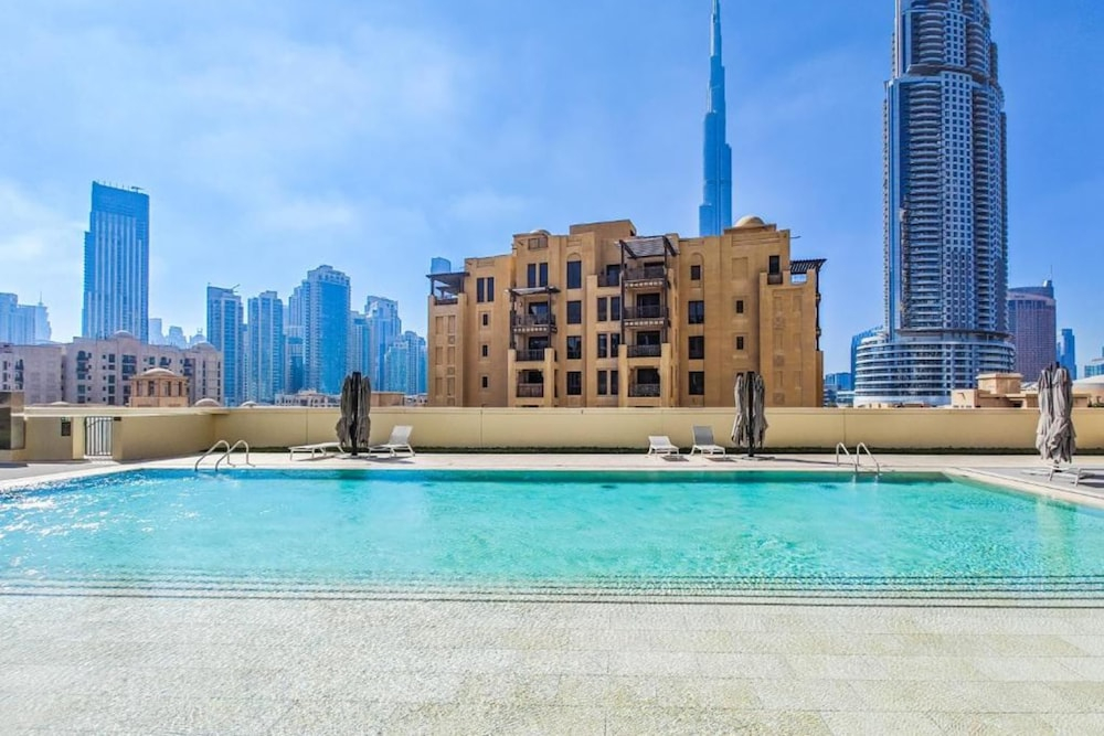 Celestial & Curated 1BR @ Downtown Dubai