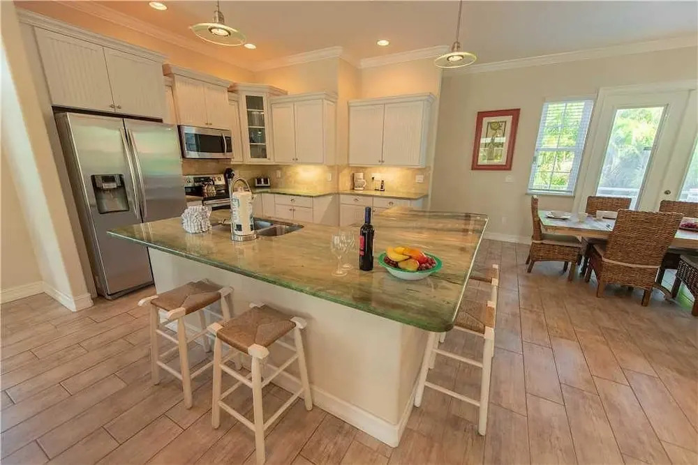 Beachy Villa Vista Apartment 5