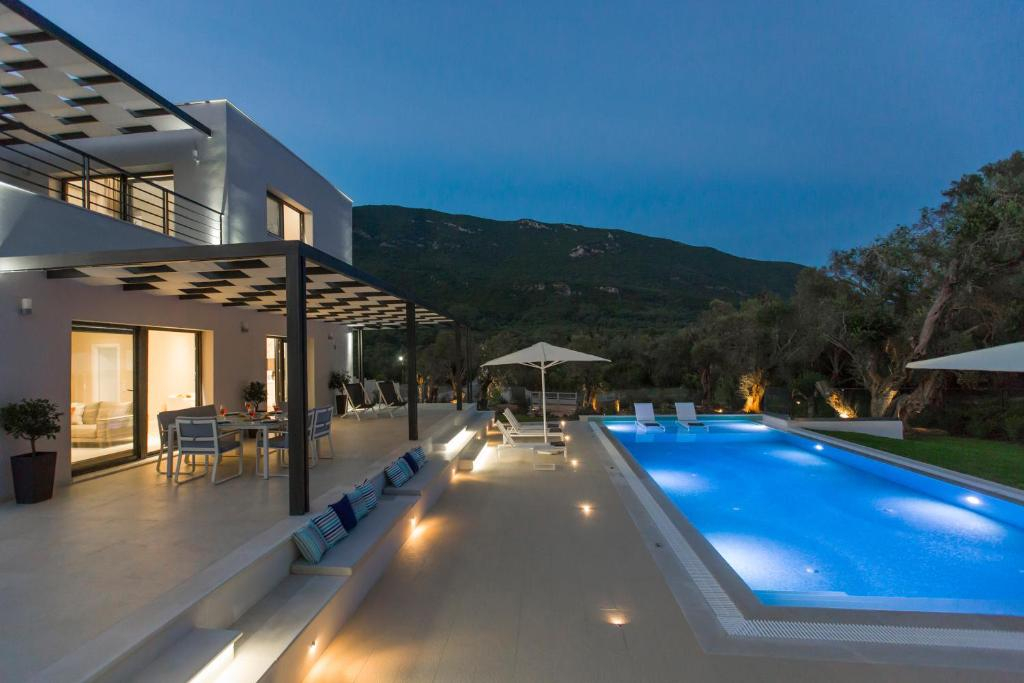 Almyra Villas