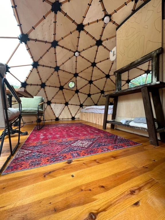 Vira Garden House