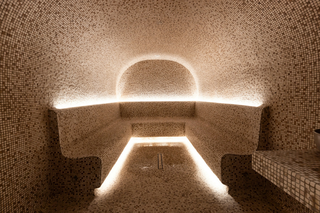 Adia Aluma Athens, Curio Collection By Hilton