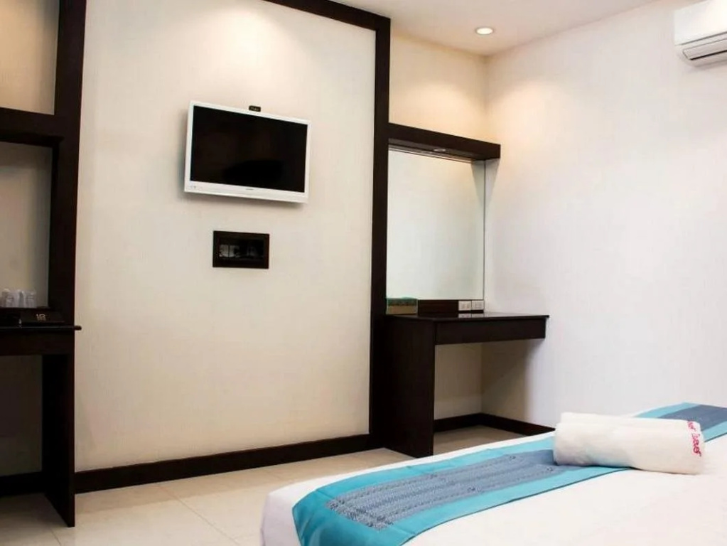 Roses Hua Hin Hotel