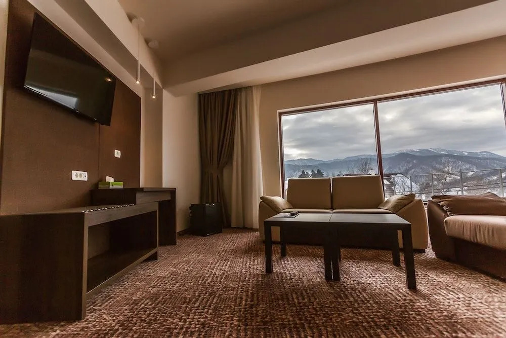 Grand Hotel