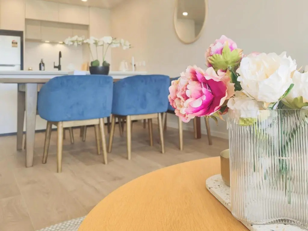 Luxurious 2 bedroom apartment Free secure parking