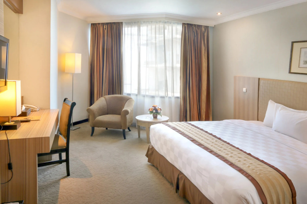 Almadera Hotel Makassar