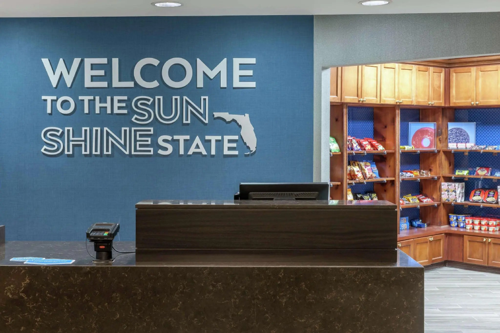 Hampton Inn & Suites Miami-Doral Dolphin Mall