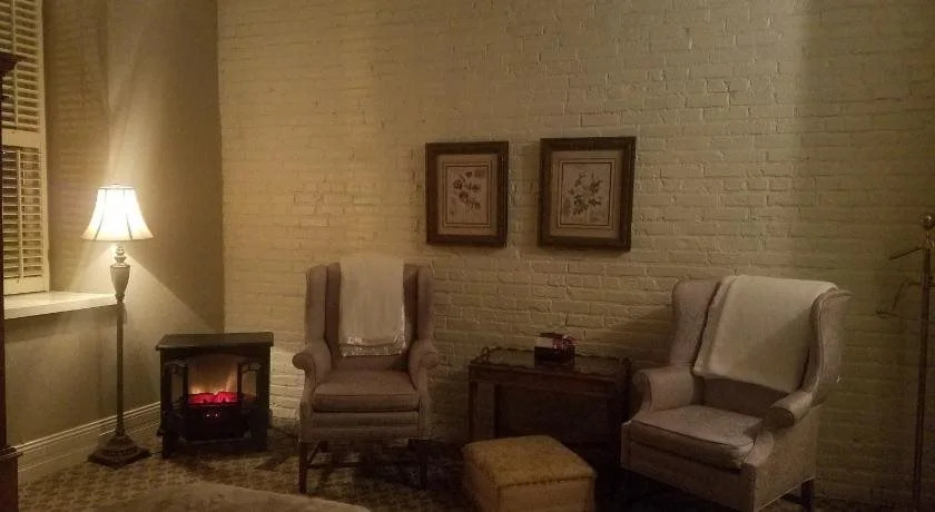 Nicollet Island Inn