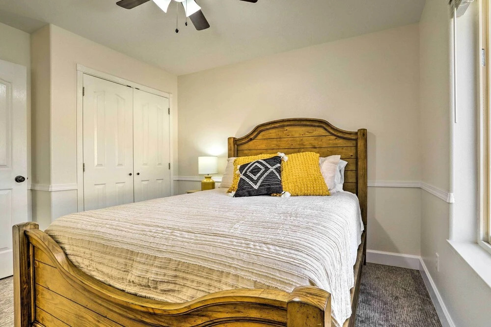 Spacious Family Home, 3 Mi to Dtwn Cedar City