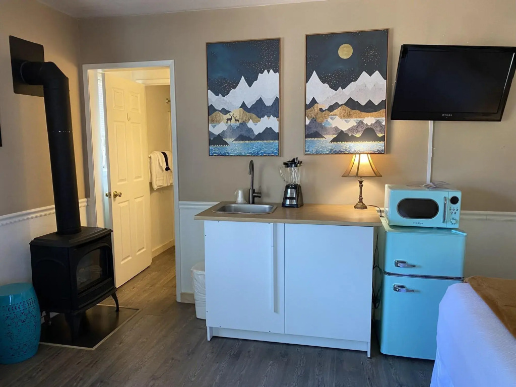 Cinnamon Bear Inn
