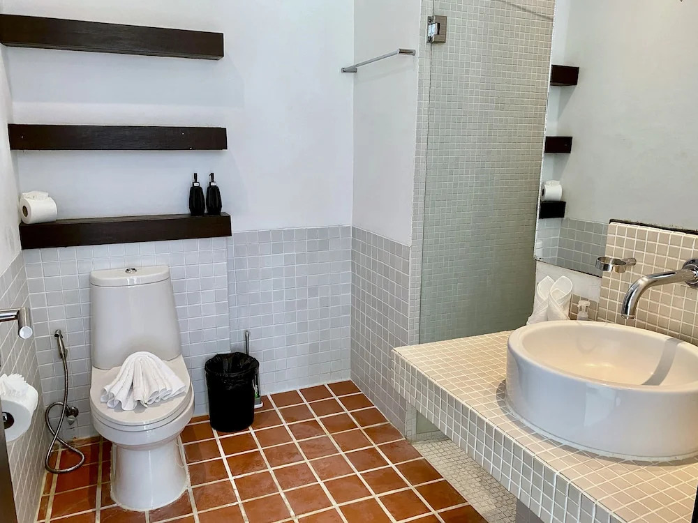 Kamala Hills 3 Bedroom Condo