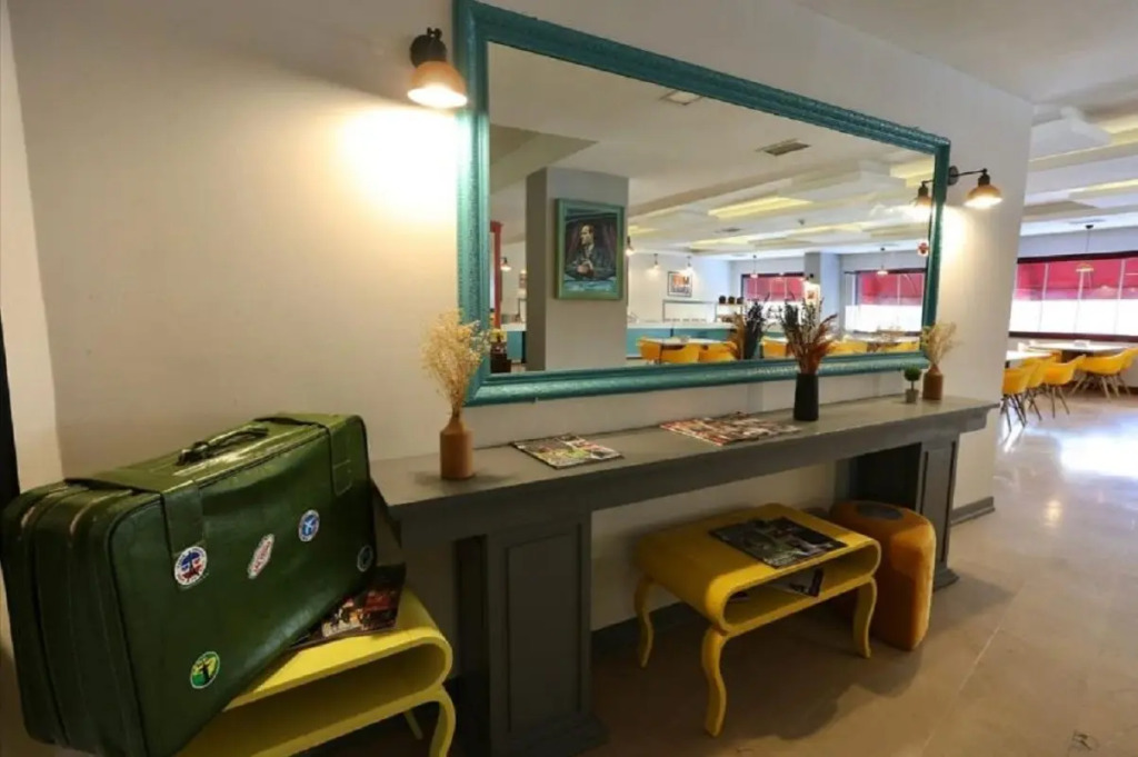 Saffron Hotel