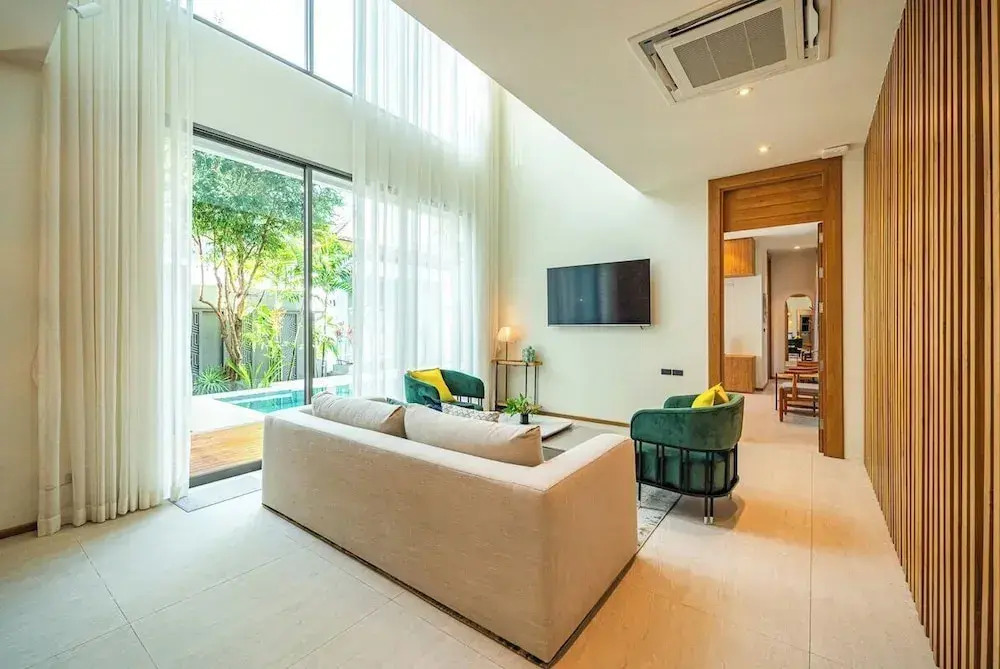 Teak 5 BR Pool Villa Bang Tao Airport Shuttle