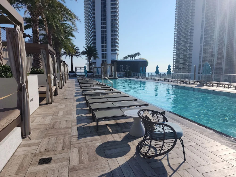 HH Exclusive Condos by Cielo Stays