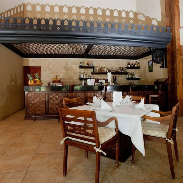Punta Blanca Golf & Beach Resort