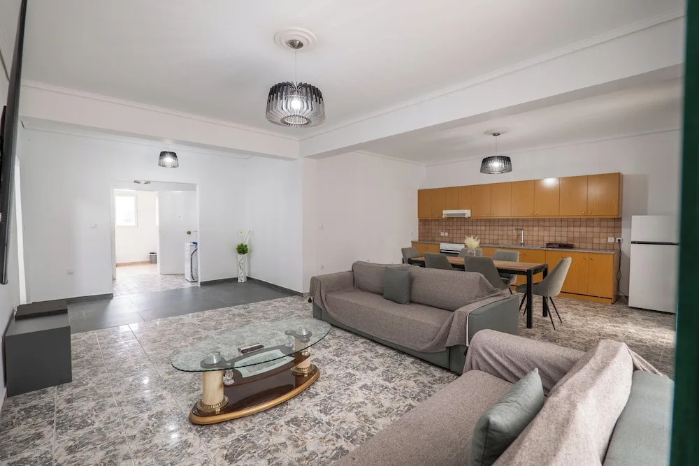 Hoteleks Inn & Suites