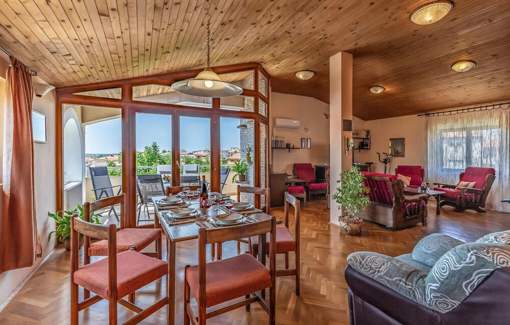 Stunning Apartment in Medulin With 3 Bedrooms and Wifi