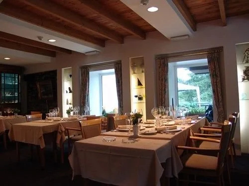 Hillview Hotel Grandvoir