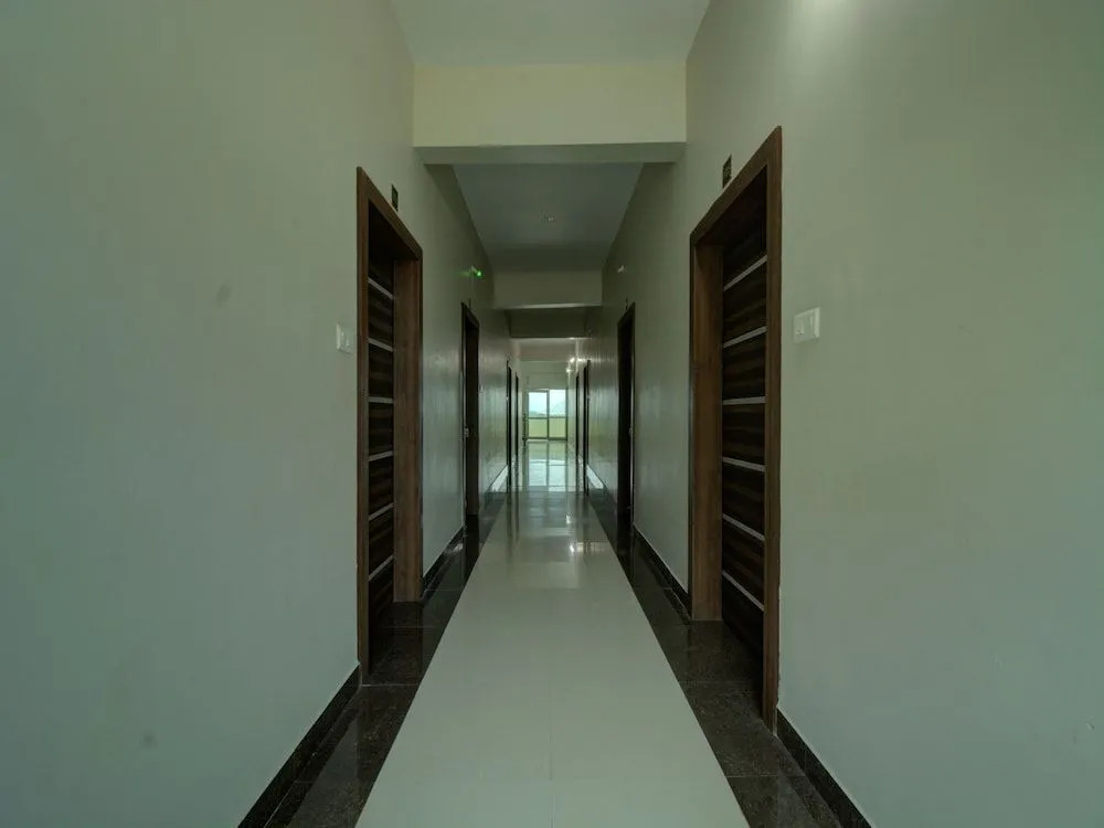 OYO 16709 Green Valley Resort