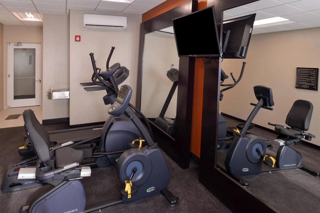 Holiday Inn Express & Suites - Effingham by IHG