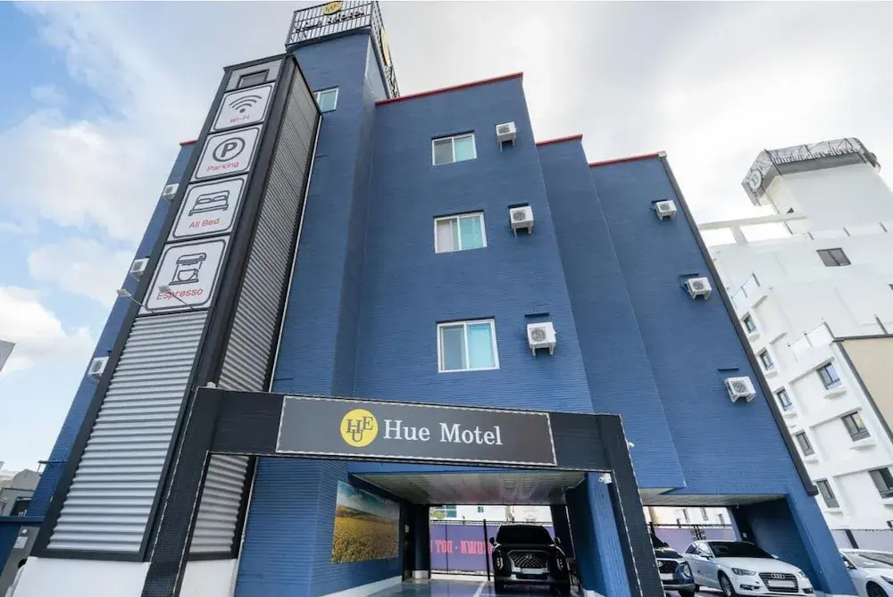 Hue Motel