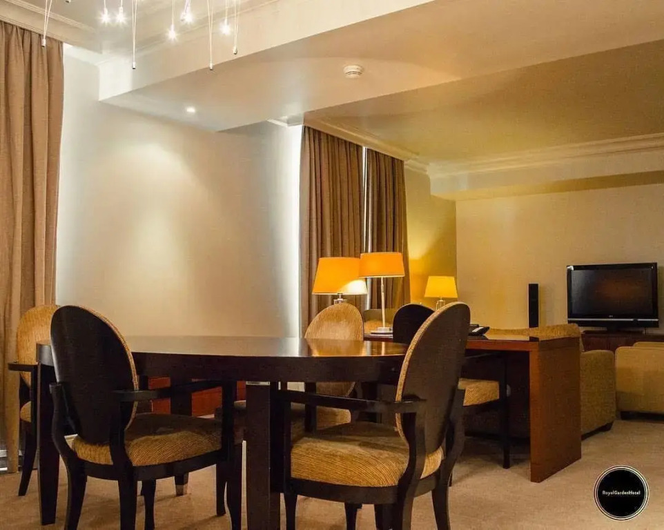 Royal Garden Hotel