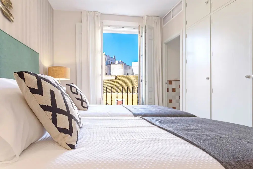 Genteel Home Abades
