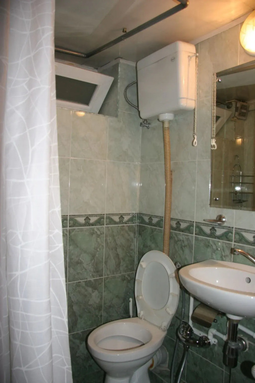 Arta Hotel