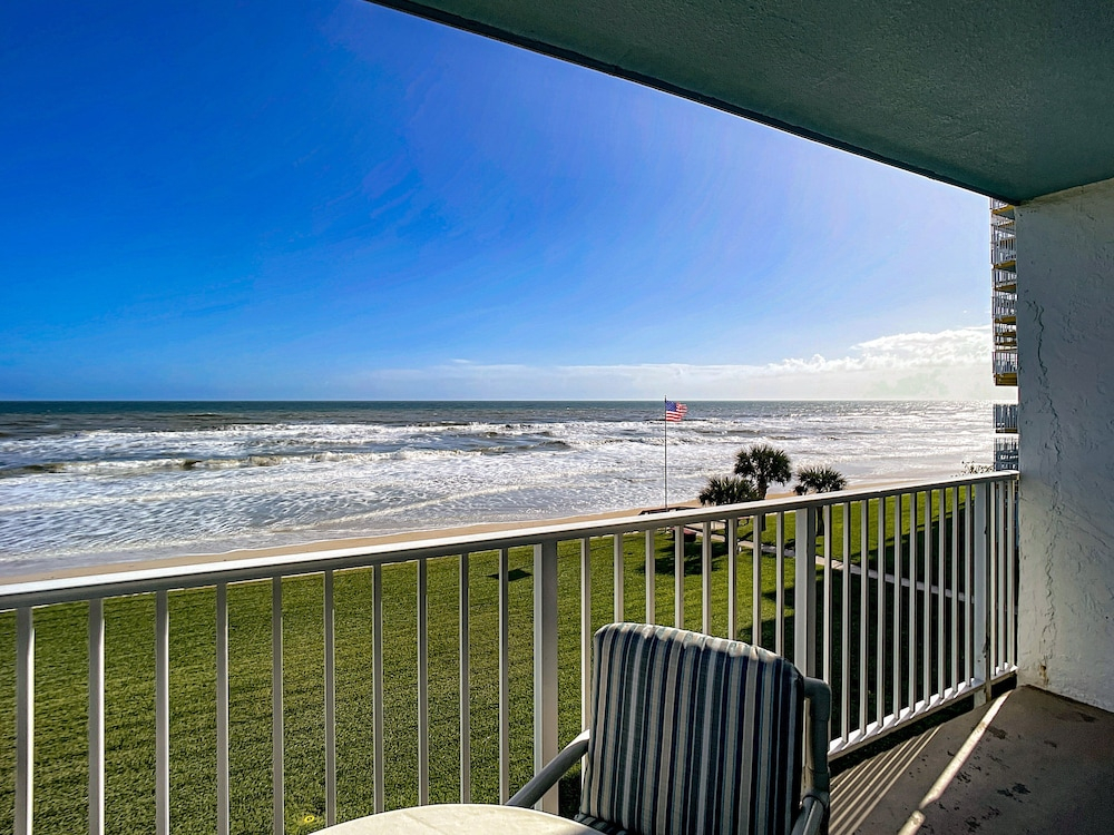 Smyrna Beach Club 307