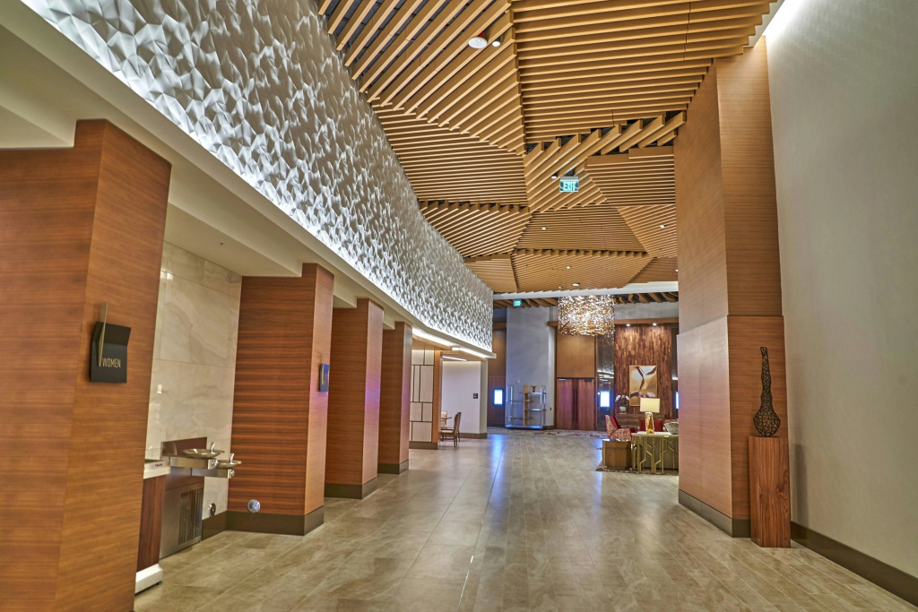 JW Marriott, Anaheim Resort