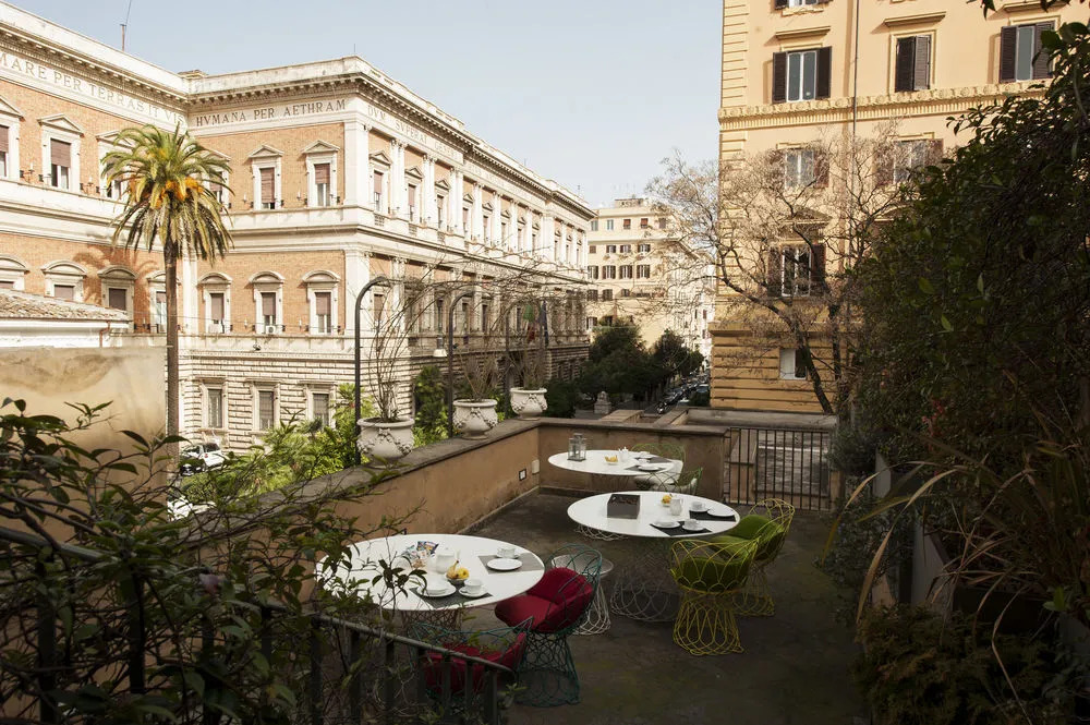 Moses Fountain Hotel