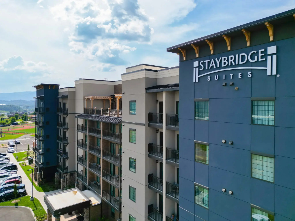 Staybridge Suites Pigeon Forge Smoky Mtns by IHG