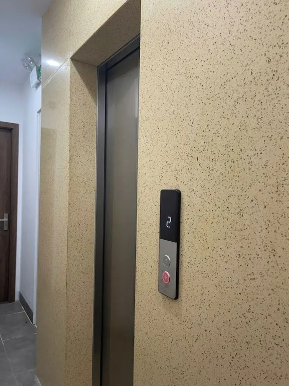 Alley Home & Apartment Tay Ho
