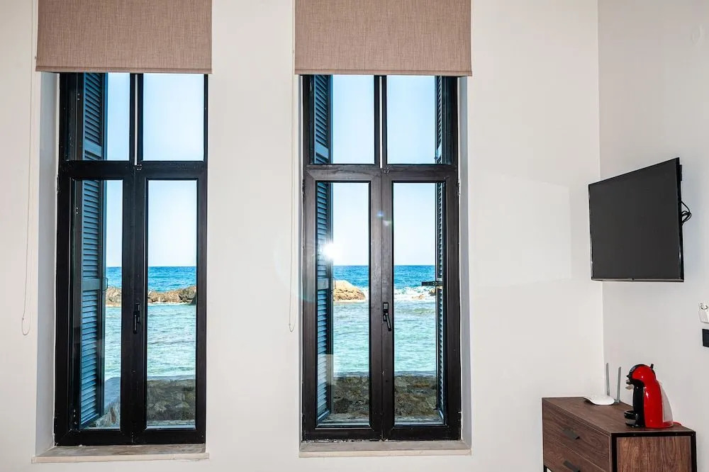 Endless Blue Suites