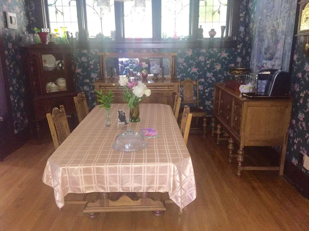 Queens Landing Guest House