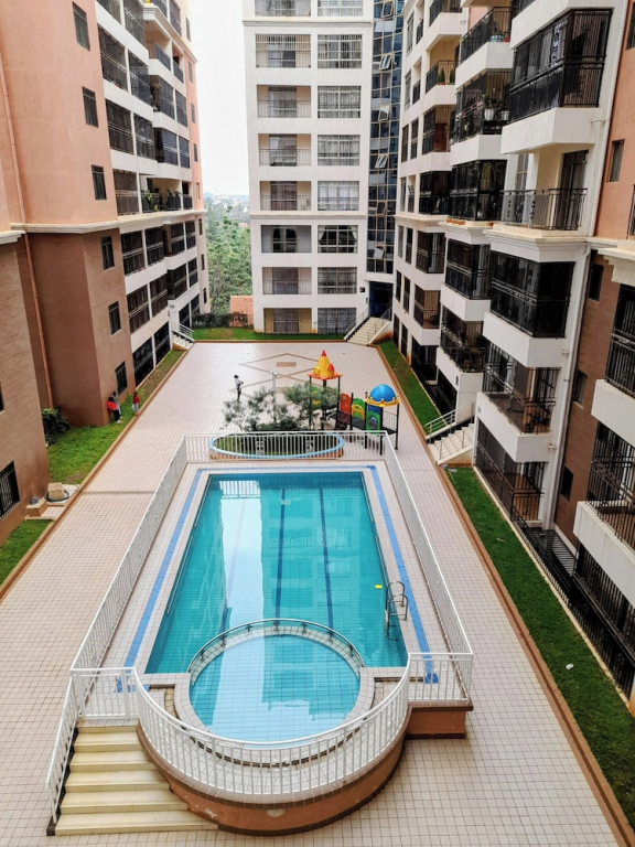 Luxurious 4-bedroom Apartment With Pool Access in Lavington