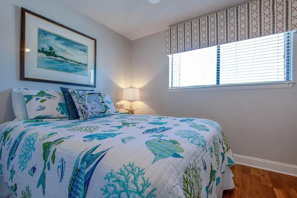 Sandy Toes by Book That Condo