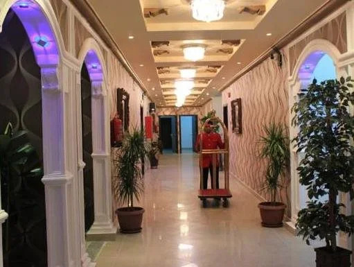 Al Fanar Palace 2