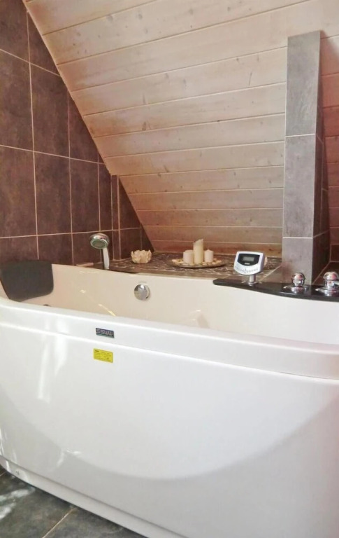 Awesome Home in Borgholm With 3 Bedrooms and Wifi