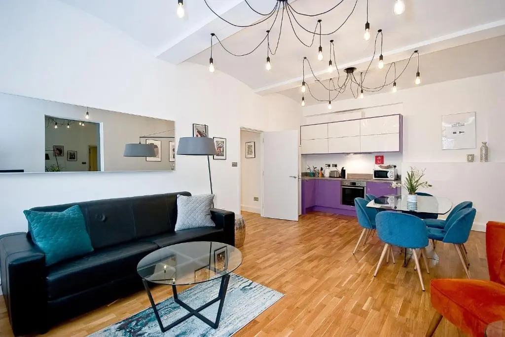 Mulberry Flat 2 - Two bedroom 1st floor by City Living London