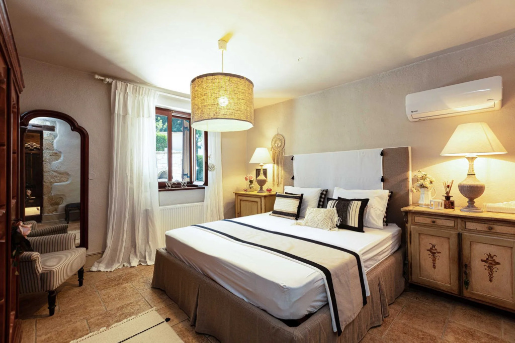 Villa Mantilari